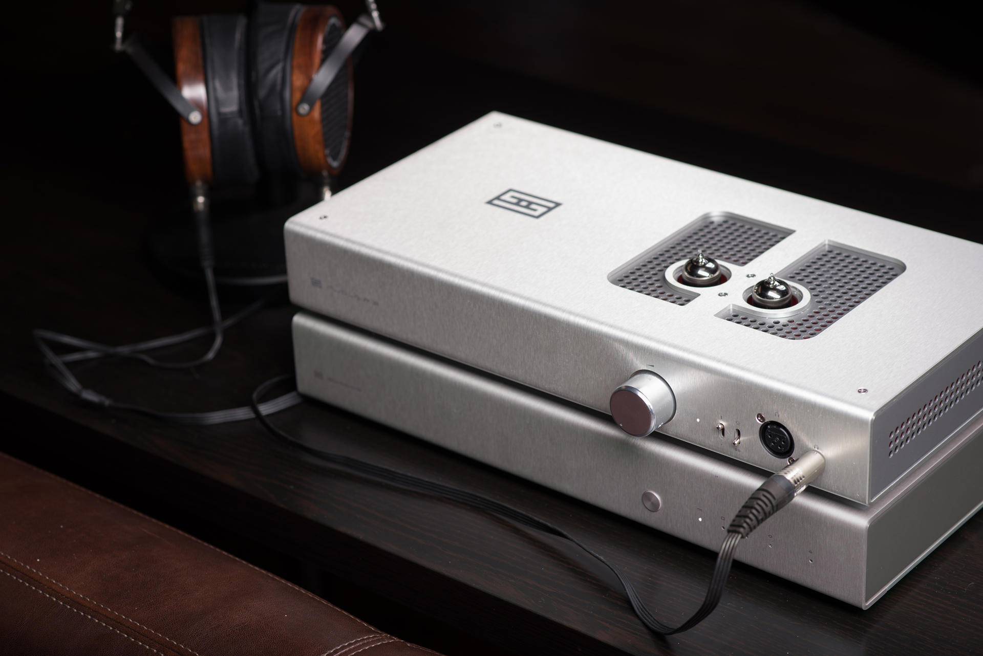 Schiit Audio, Headphone amps and DACs made in USA.