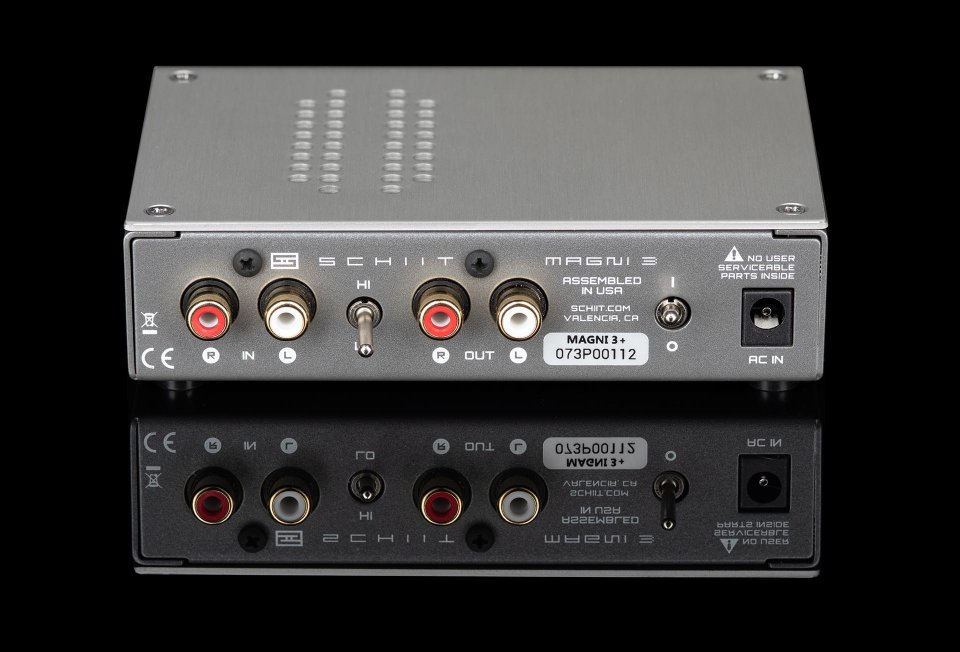 schiit magni 2 headphone amplifier